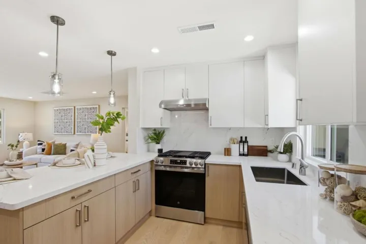 1150 Kiely Boulevard, Santa Clara, California 95051