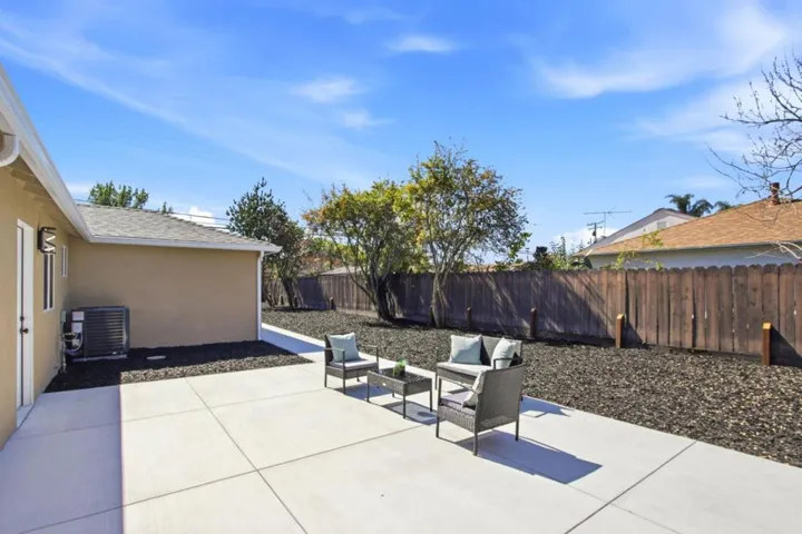 1150 Kiely Boulevard, Santa Clara, California 95051