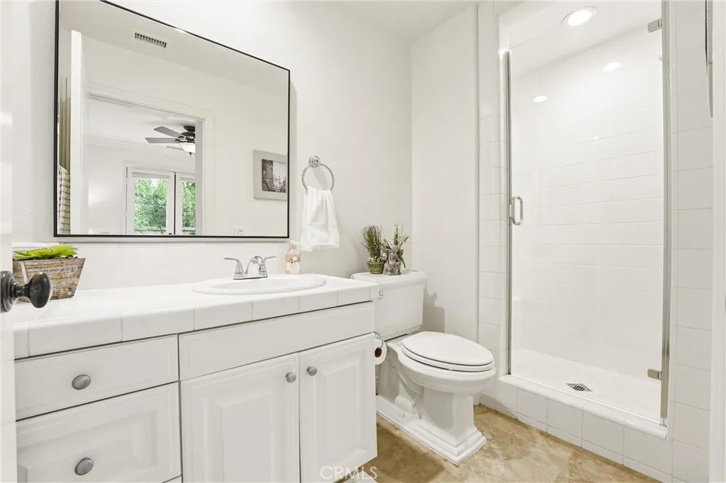 1st Floor Bedroom suit Bathroom