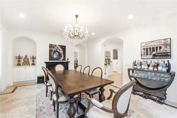 Dinning Room, 2 French Doors