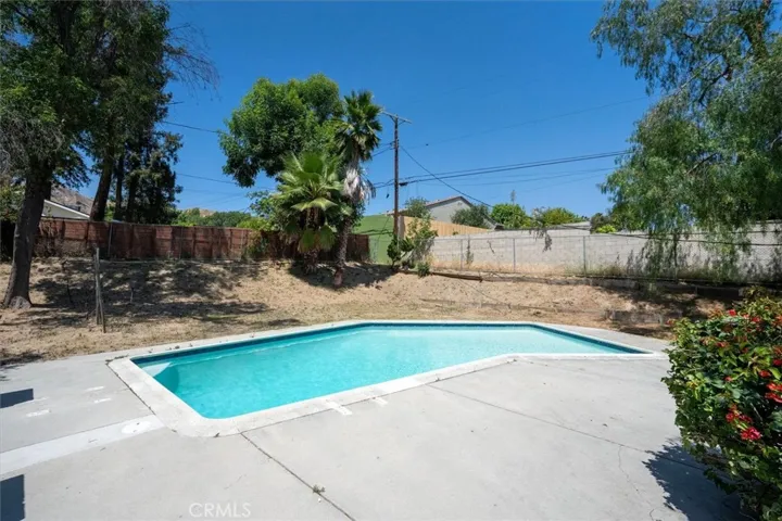 10609 Jimenez Street, Sylmar, California 91342
