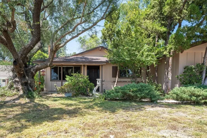 10609 Jimenez Street, Sylmar, California 91342
