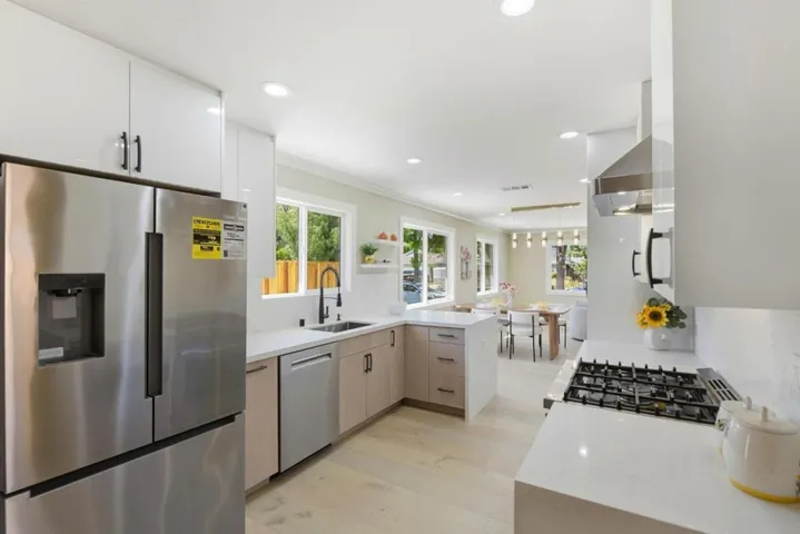 114 Cumulus Avenue, Sunnyvale, California 94087