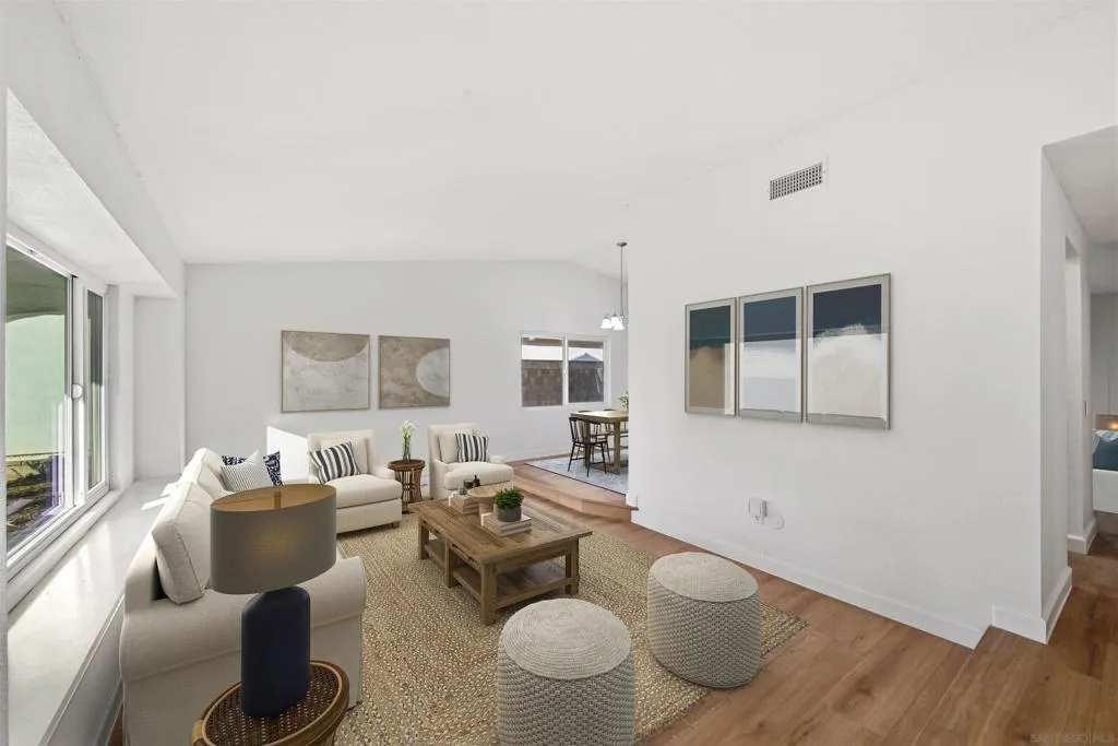 https://zimg.paragon.ice.com/ParagonImages/Property/PA/SDMLS/260013681/4/533/400/a31e7509c971ea8c35f24758daf25f4b/3/9a1dc52ab3bd71cfed688a01c69efaba/260013681-b2d6192f-4616-42b4-b725-f254b682be03.JPG