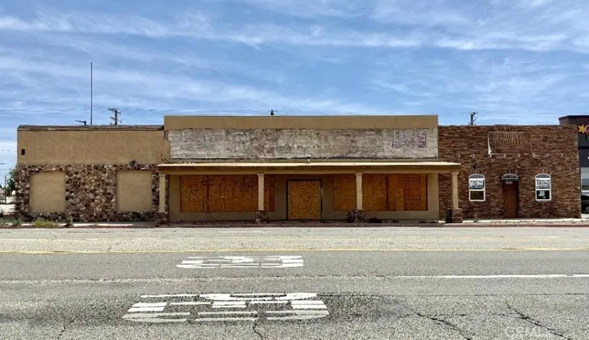 15932 Sierra Highway, Mojave, California 93501