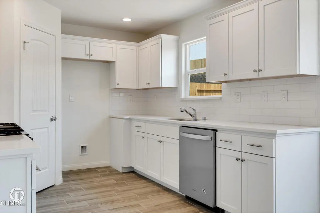 016-3809BalvicarDrive-Bakersfield-CA-933