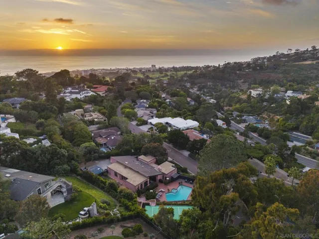 1653 El Paso Real, La Jolla, California 92037