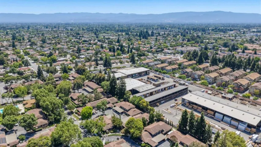 215 Red Oak Drive G, Sunnyvale, California 94086