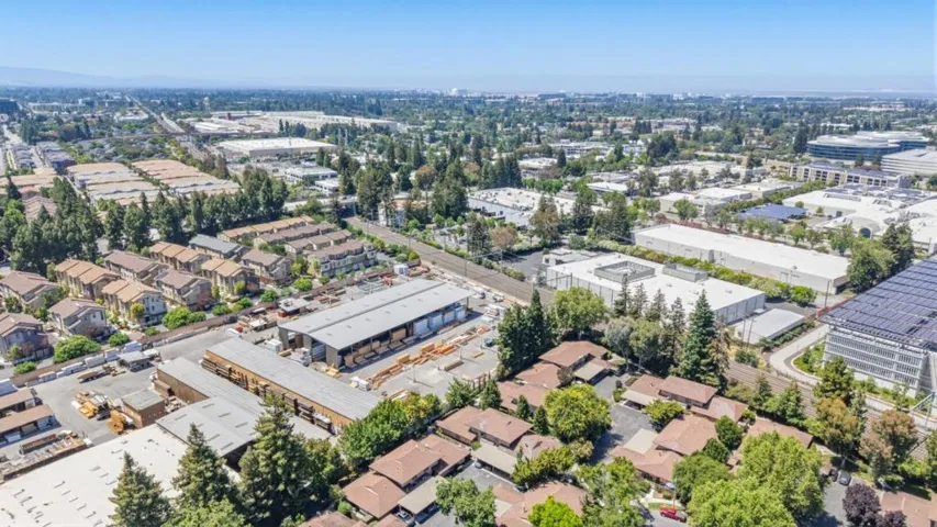 215 Red Oak Drive G, Sunnyvale, California 94086