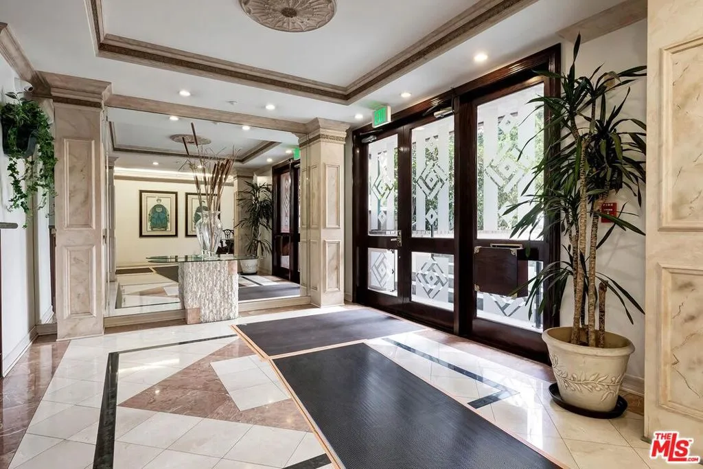 Building Lobby