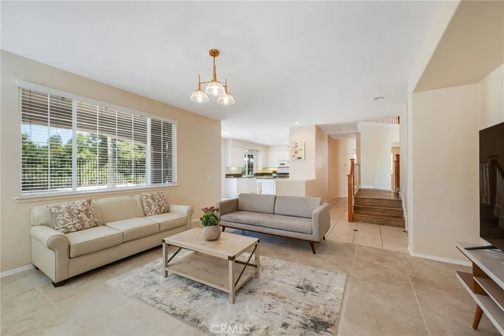 45339 Tiburcio Temecula CA 92592 - Open Living Room