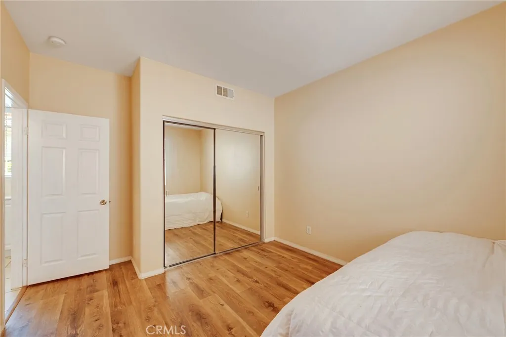 45339 Tiburcio Temecula CA 92592 - Bedroom