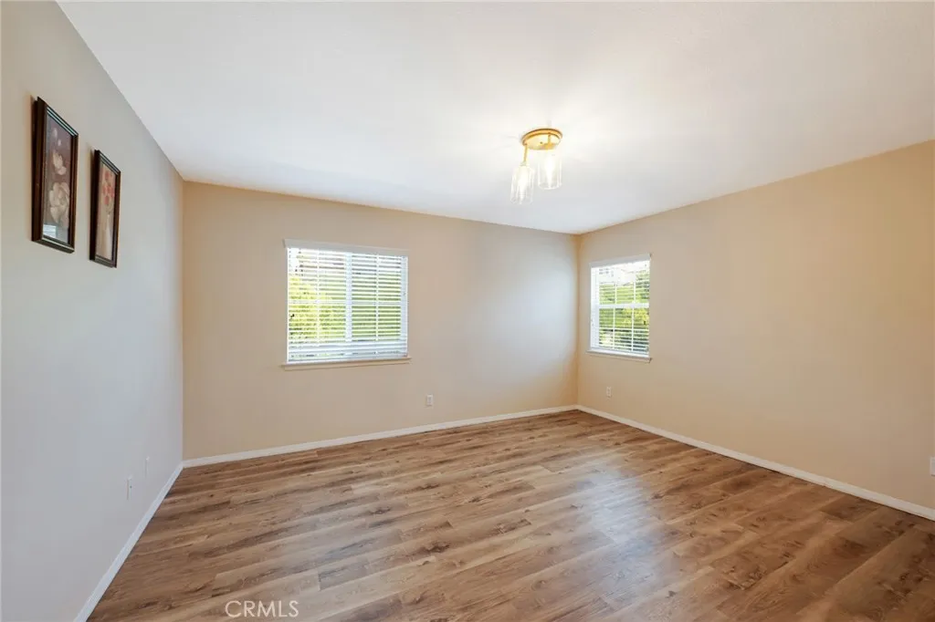 45339 Tiburcio Temecula CA 92592 Bedroom
