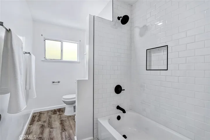 20517 Toluca, Torrance, California 90503