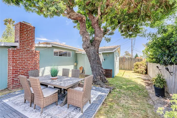 20517 Toluca, Torrance, California 90503