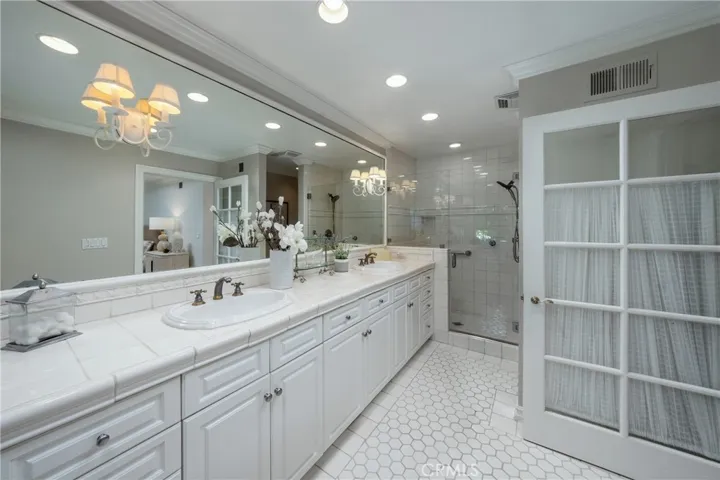 877 Sandcastle Drive, Corona Del Mar, California 92625