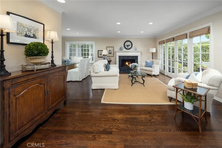 877 Sandcastle Drive, Corona Del Mar, California 92625