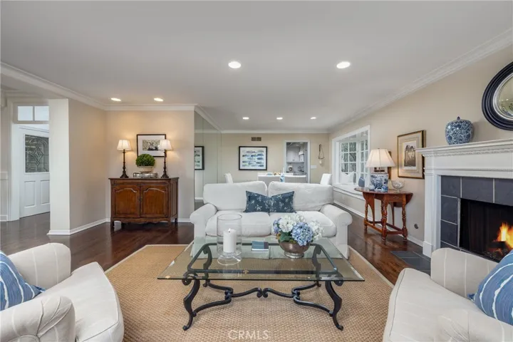 877 Sandcastle Drive, Corona Del Mar, California 92625