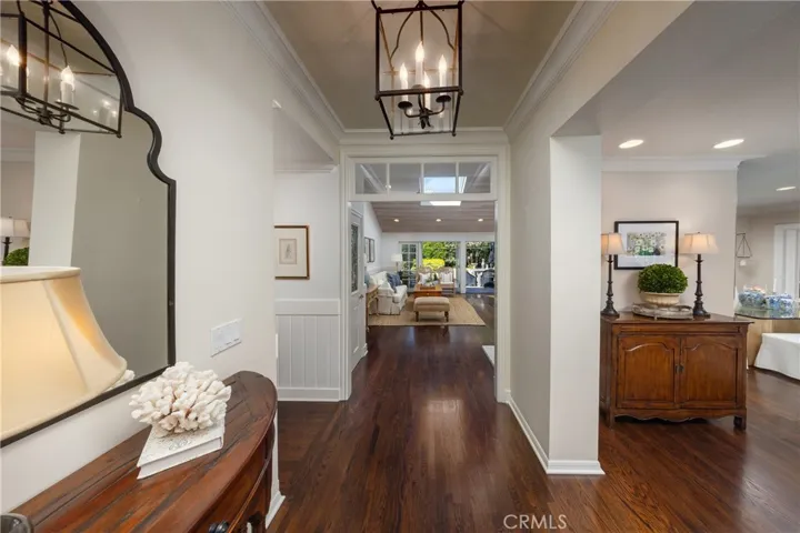 877 Sandcastle Drive, Corona Del Mar, California 92625