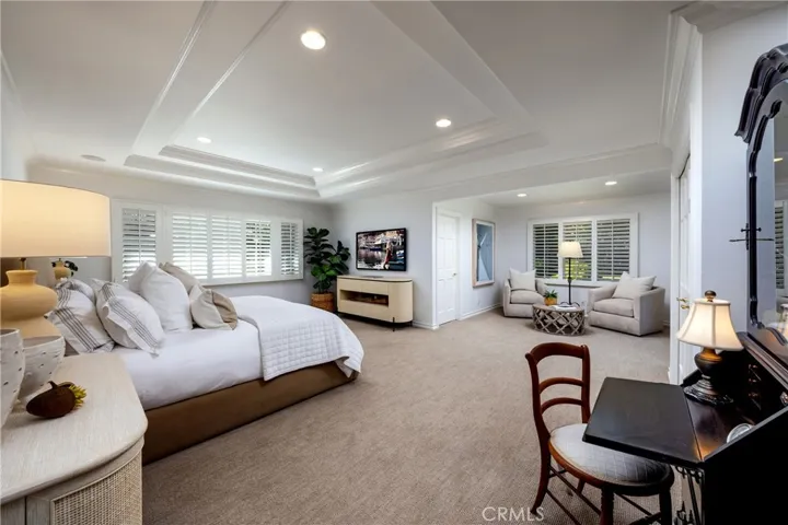 877 Sandcastle Drive, Corona Del Mar, California 92625