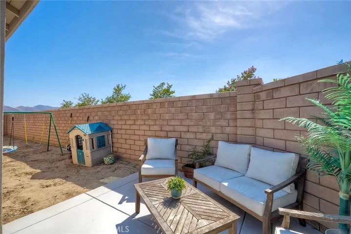 5178 Rowel, Hemet, California 92545