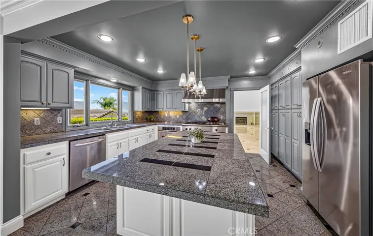 11758 Almond Court, Loma Linda, California 92354