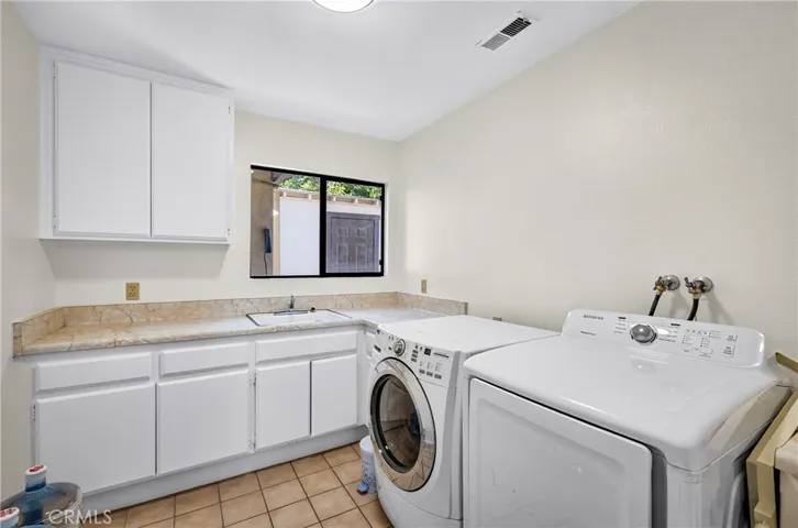 11758 Almond Court, Loma Linda, California 92354