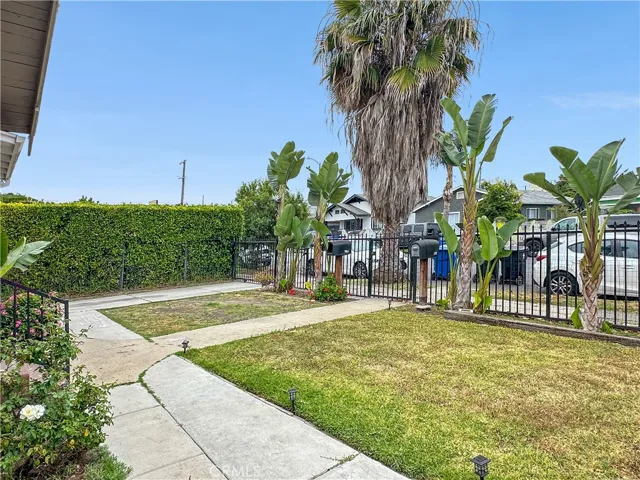 1031 W. 61st St., Los Angeles, California 90044