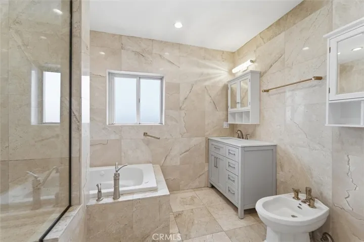 Upstairs Bathroom