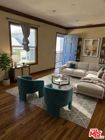 1752 Glendon Avenue, Los Angeles, California 90024