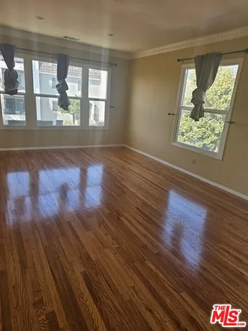 1752 Glendon Avenue, Los Angeles, California 90024