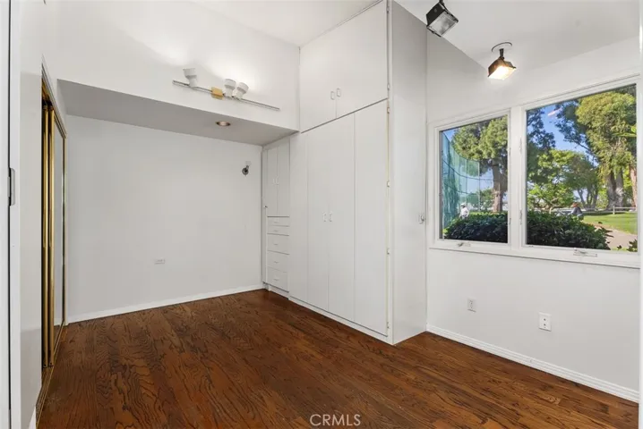 1740 Tam O’shanter Road 1a, Seal Beach, California 90740
