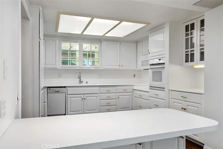 1740 Tam O’shanter Road 1a, Seal Beach, California 90740