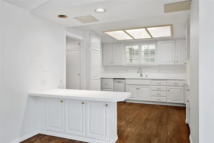 1740 Tam O’shanter Road 1a, Seal Beach, California 90740