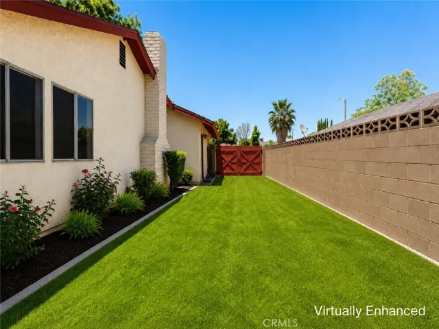2310 Edam Street, Lancaster, California 93536
