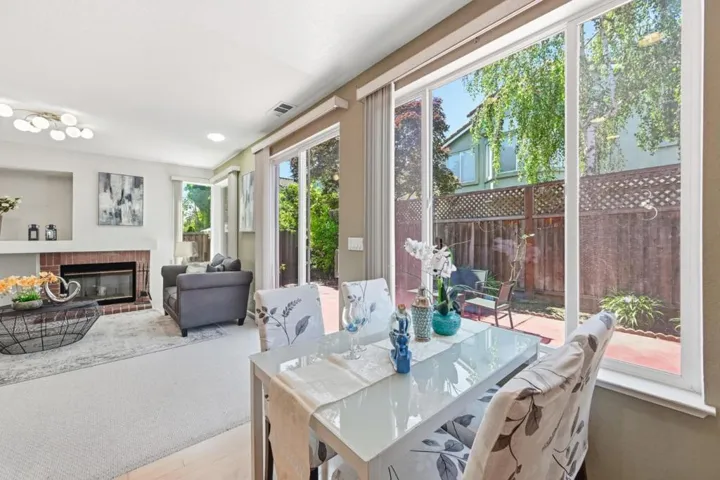 17 Miranda Court, Alameda, California 94502