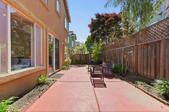 17 Miranda Court, Alameda, California 94502