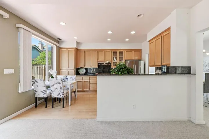 17 Miranda Court, Alameda, California 94502