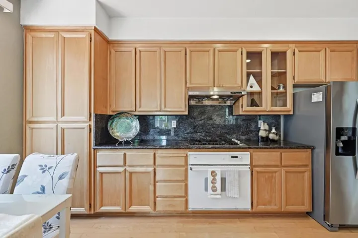 17 Miranda Court, Alameda, California 94502