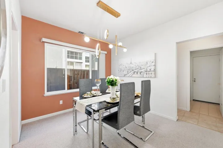 17 Miranda Court, Alameda, California 94502