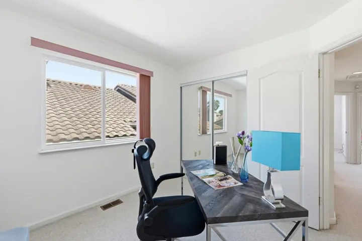 17 Miranda Court, Alameda, California 94502