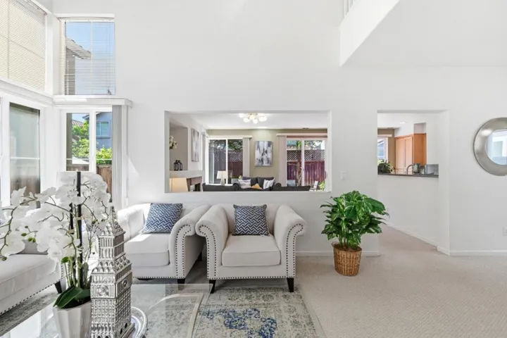 17 Miranda Court, Alameda, California 94502