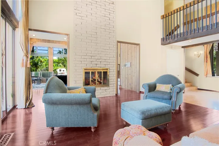 1001 W Las Palmas, Fullerton, California 92835