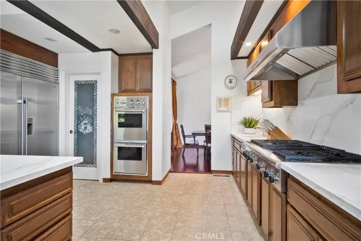 1001 W Las Palmas, Fullerton, California 92835
