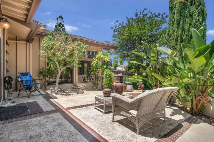 1001 W Las Palmas, Fullerton, California 92835