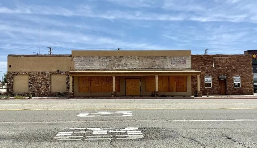 15938 Sierra Highway, Mojave, California 93501