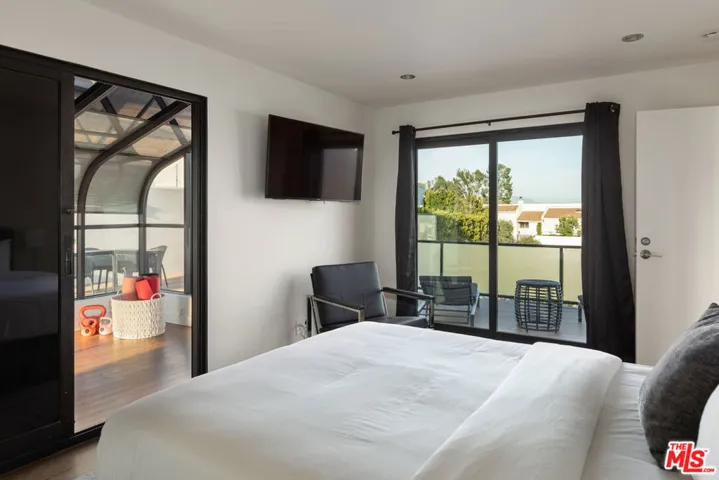 1815 N Crescent Heights Boulevard, West Hollywood, California 90069