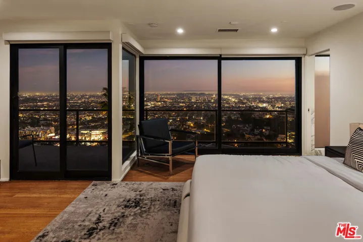 1815 N Crescent Heights Boulevard, West Hollywood, California 90069