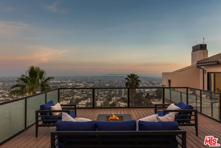 1815 N Crescent Heights Boulevard, West Hollywood, California 90069