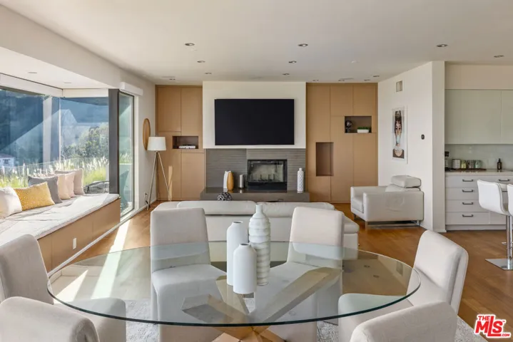 1815 N Crescent Heights Boulevard, West Hollywood, California 90069
